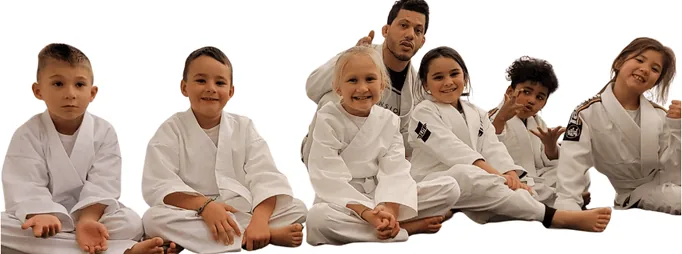 Kids and teens training Brazilian Jiu-Jitsu